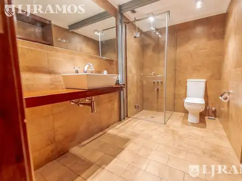 Local en Venta en Monserrat, USD 980.000