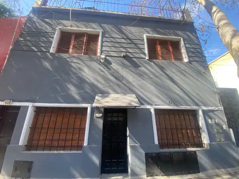 Lisandro Medina 2000, Piso PB