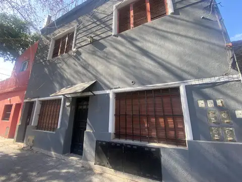 Ph - Venta - Argentina, Tres de Febrero - Lisandro Medina 2014