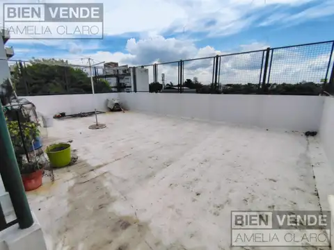 Depto Tipo Casa en Venta de 4 ambientes