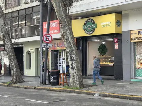 Local en venta en Av. Santa Fe y Scalabrini Ortiz, Palermo