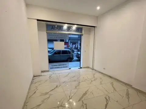 ALQUILER COMERCIAL 3 AMBIENTES