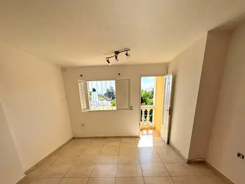 Bv. Los Granaderos 3100, Piso 2º 9