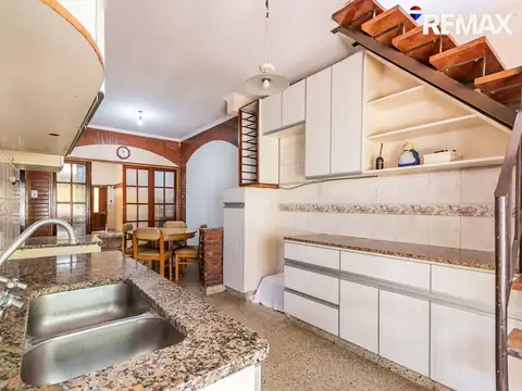 Casa en Venta en Valentin Alsina, USD 195.000