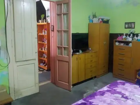 Casa 3 ambientes con 1 baño