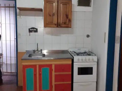 Av. Pte. Peron 4100, Piso 1