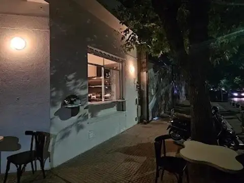 Local en Venta en Chacarita, USD 140.000