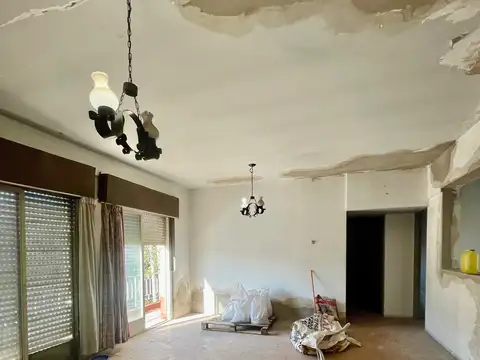 Depto Tipo Casa en Venta de 3 ambientes