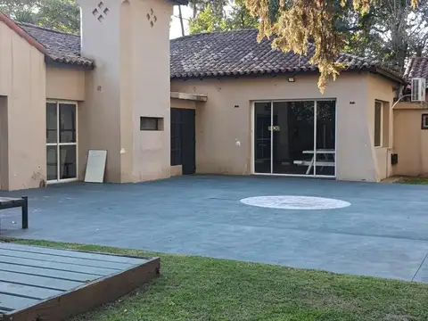 GRV - ALQUILER CASA TIPO ALPINA EN B° LOS TRONCOS
