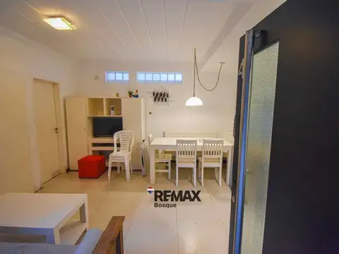 Departamento en Alquiler en Ostende, $ 500.000