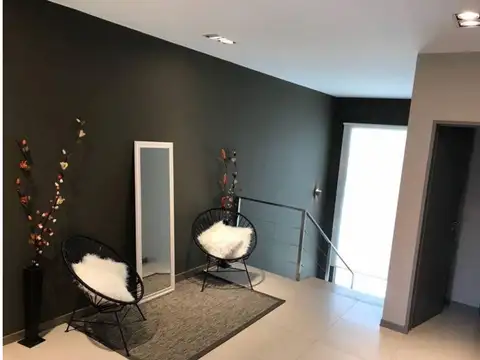 Barrio La Comarca. Bancalari 100