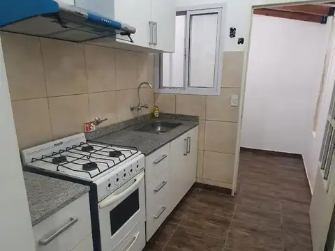 Depto Tipo Casa en Alquiler de 2 dormitorios