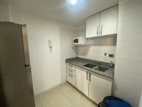 Departamento en Alquiler en Colegiales, $ 1.100.000