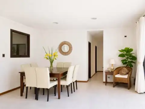 Casa en Venta en El Carmencito, USD 295.000
