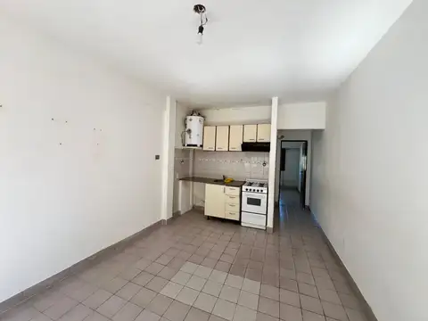 General Luis María Campos 600, Piso 1