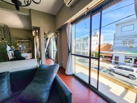 Depto Tipo Casa en Venta 40 años