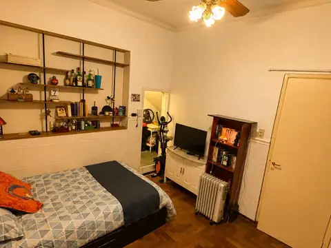 Depto Tipo Casa en Venta 50 años