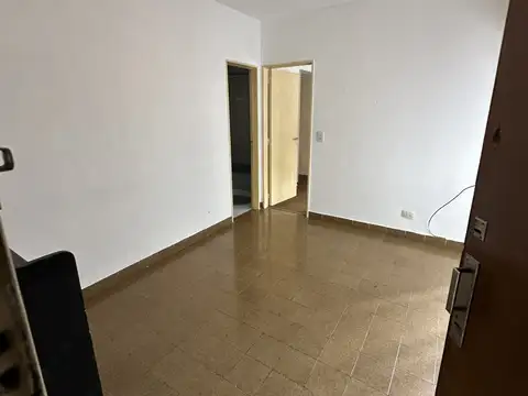 Avenida Larrazábal 1300, Piso 2