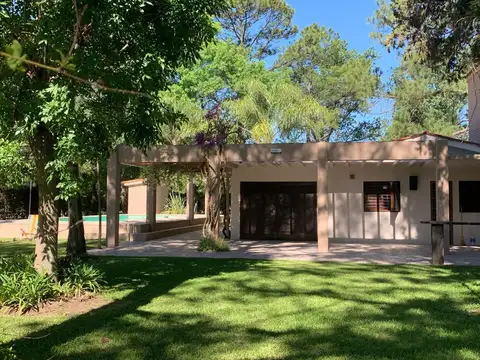 Casa en Venta al Este