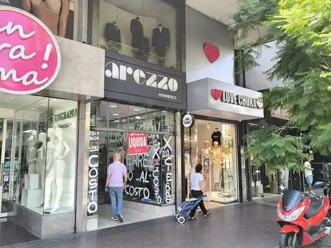 Local en Alquiler en Flores, $ 5.300.000