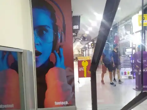 LOCAL A LA VENTA EN GALERIA LAS VEGAS, BELGRANO