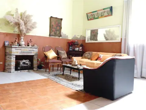 Depto Tipo Casa en Venta en Paternal, USD 200.000