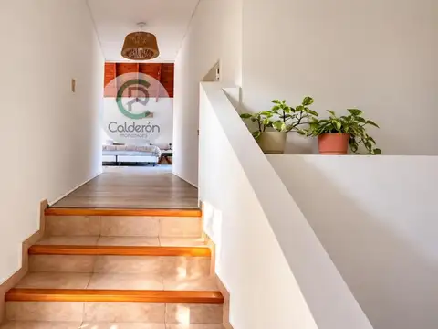Casa en Alquiler en Campos De Álvarez, USD 1.900