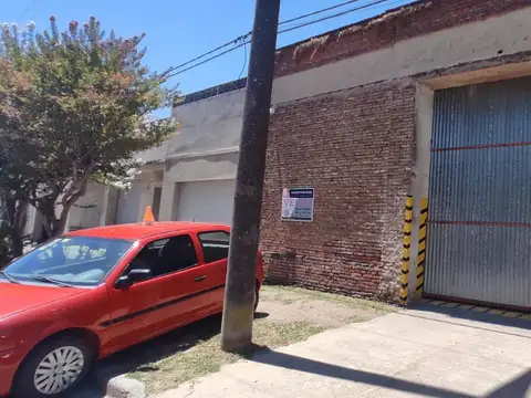 Calle 5 entre 24 y 26 100