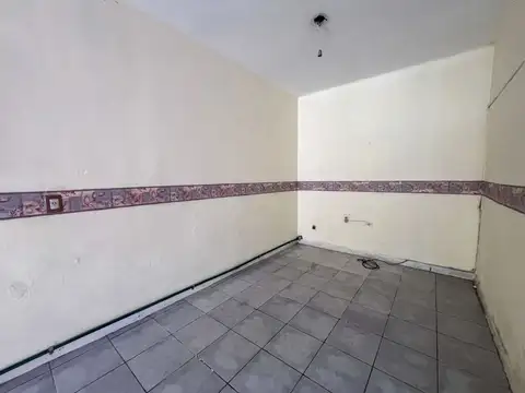 Depto Tipo Casa 4 ambientes con 1 baño
