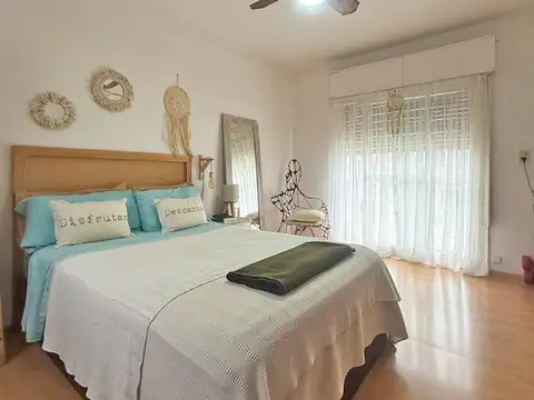 HERMOSO DEPARTAMENTO EN PLANTA ALTA EN ARROYITO