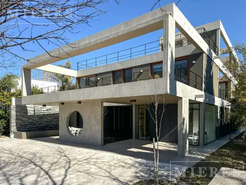Casa en Venta en Villanueva, USD 1.290.000