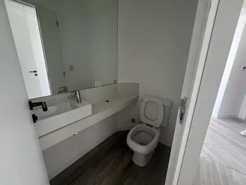 Departamento 4 ambientes con 3 baños