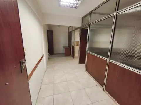 Oficina en Venta en Tribunales, USD 72.500