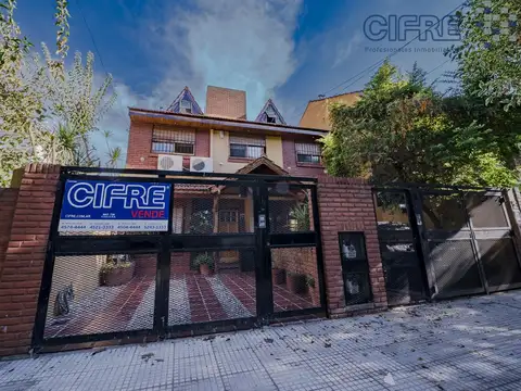 Escobar al 2400