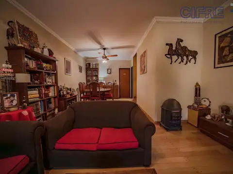 Depto Tipo Casa en Venta 27 años