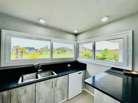 Casa en Venta en Barrio Residencial 1, USD 315.000