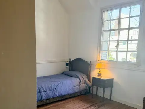 Cortazar 300, Piso 1