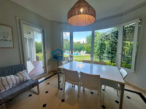 Casa en Venta de 4 dormitorios