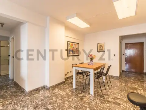 VENTA DEPARTAMENTO 4 AMBIENTES CON DEPENDENCIA EN VILLA CRESPO APTO CREDITO