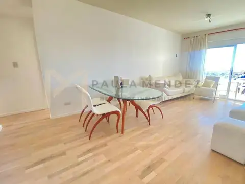 Luis García 1319, Hacoaj, Tigre 1300