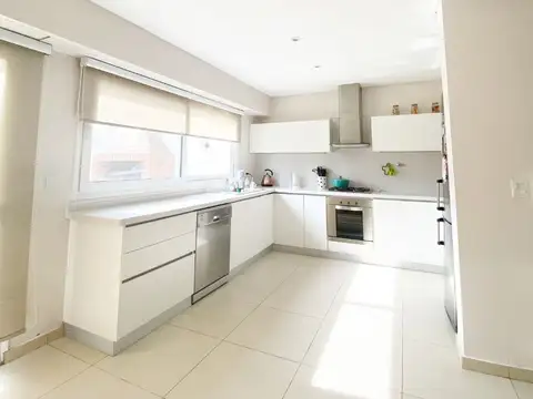 Casa en Venta al Oeste