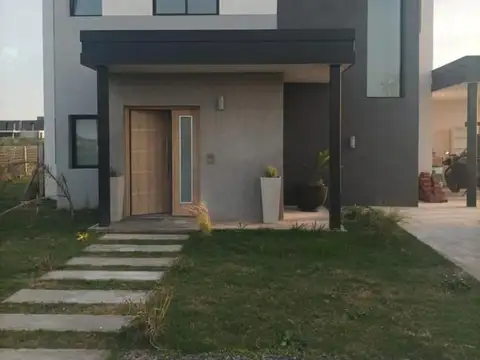 Casa En Venta Sebastian Gaboto