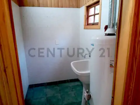 Casa 3 ambientes con 1 baño