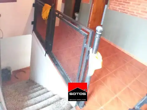 Casa 3 ambientes con 2 baños