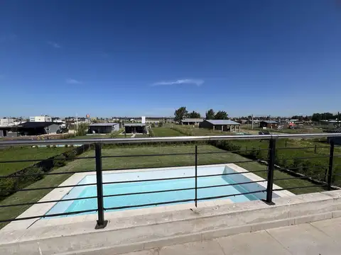 Casa en Venta en Domselaar con pileta