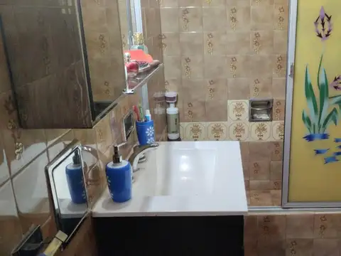Depto Tipo Casa en Venta con 2 cocheras