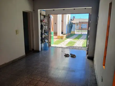 Casa en Alquiler en Grand Bourg, $ 2.000.000