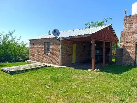 Casa 6 ambientes con 3 baños