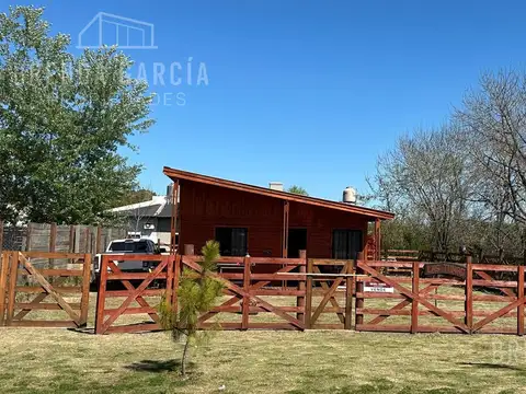 Casa 2 ambientes con 1 baño