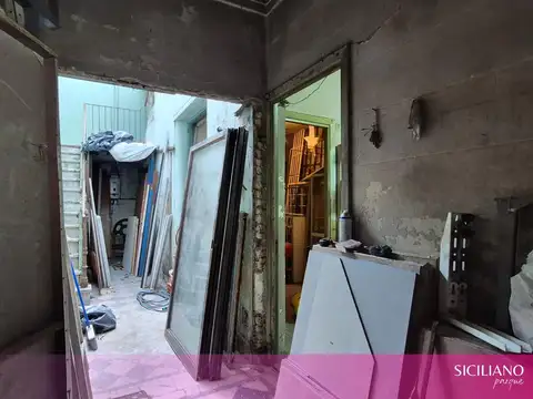 Casa en Venta en Parque Avellaneda, USD 140.000
